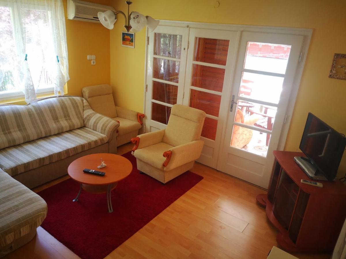 Vadasztanya Apartmanhazak ชิโอฟก ภายนอก รูปภาพ