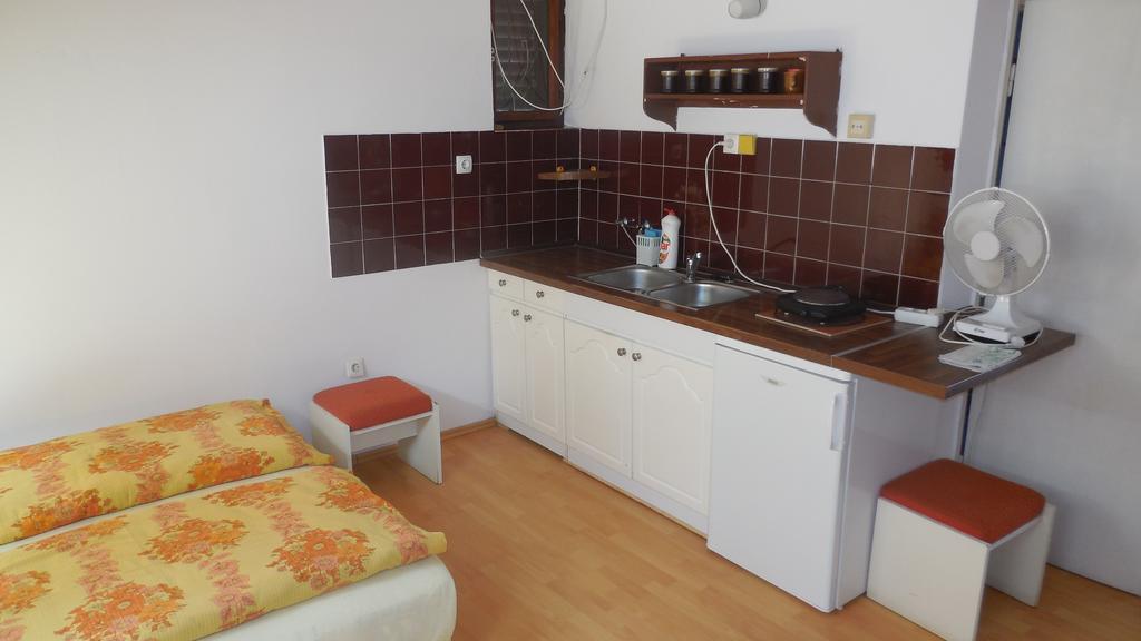 Vadasztanya Apartmanhazak ชิโอฟก ภายนอก รูปภาพ